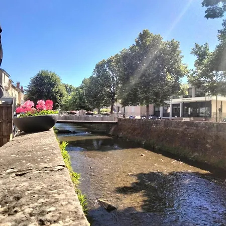 Maison Prestige Le Donjon Des Plaisirs Jacuzzi 别墅