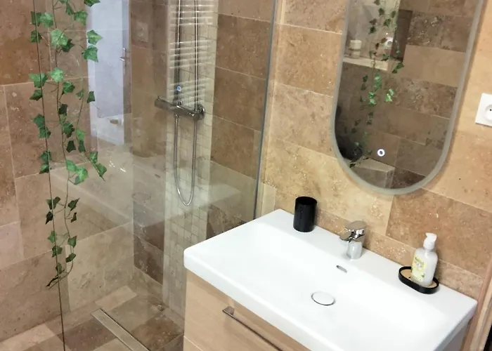 Maison Prestige Le Donjon Des Plaisirs Jacuzzi *
